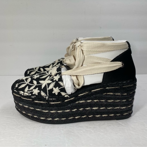 Vince Camuto Women’s Tishea Espadrille Wedge Sandals Black Cream Embroidered NWT - Picture 3 of 14